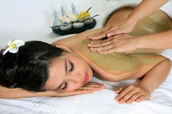 Massage body trà xanh